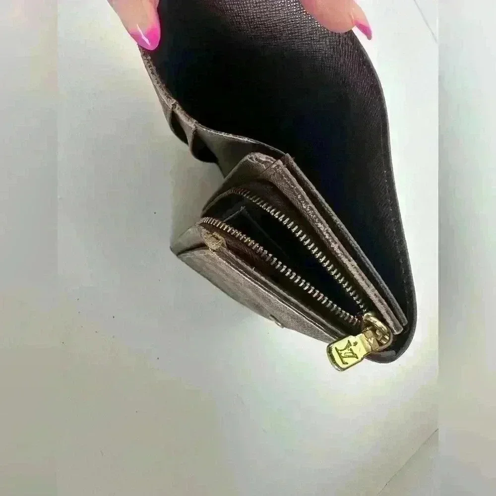 Authentic Louis Vuitton Damier Ebene WOC